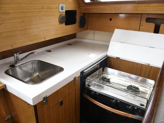 Dufour 3800
