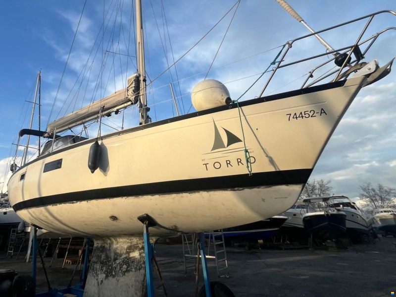 Dufour 35