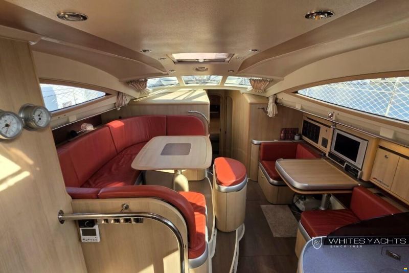 Etap 46 Deck Saloon