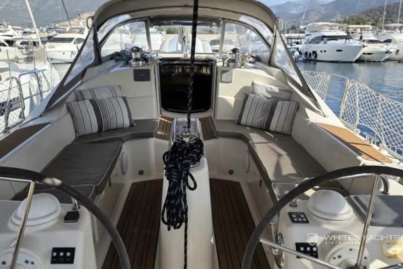 Etap 46 Deck Saloon