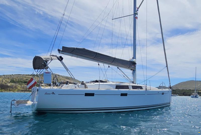Hanse 415