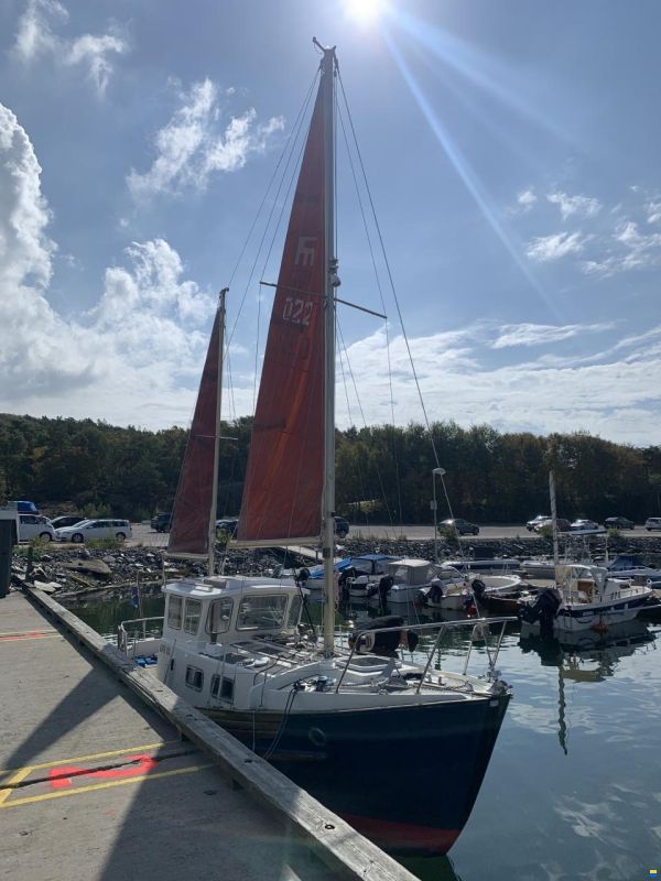 Fairway Marine Fisher 25