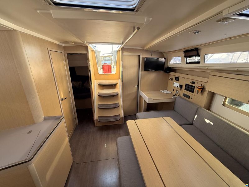 Beneteau Oceanis 40.1