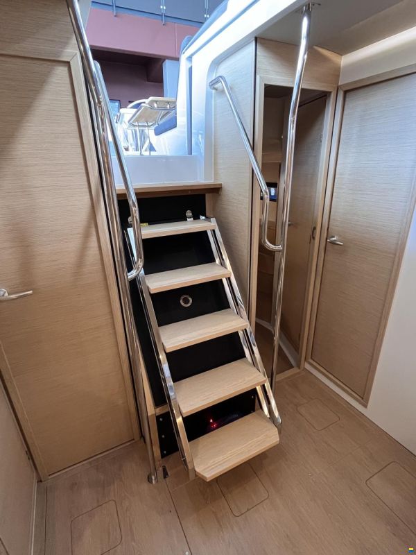 Hanse 460
