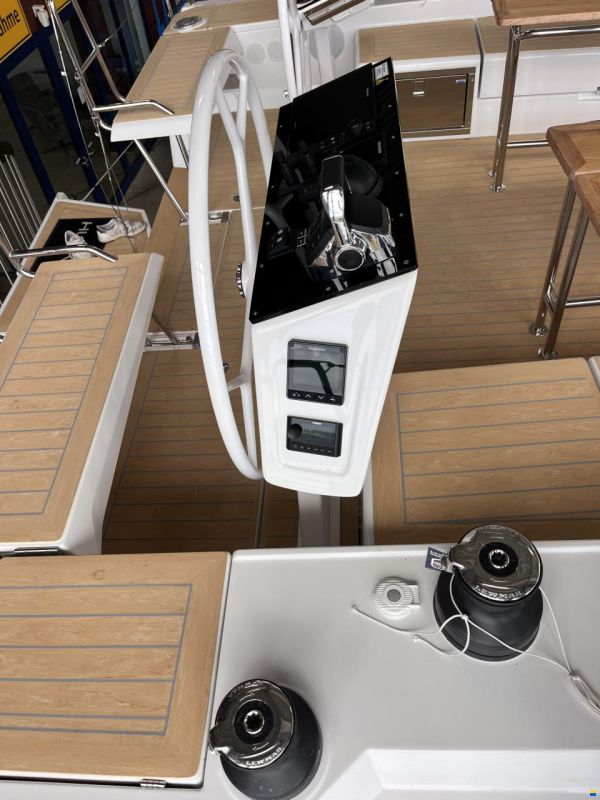 Hanse 460