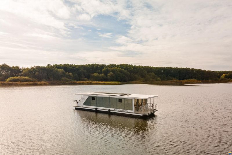 Desidus LAKE SUITE Hausboot | Hausyacht | Solar