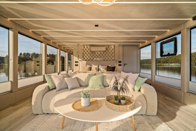 Desidus LAKE SUITE Hausboot | Hausyacht | Solar