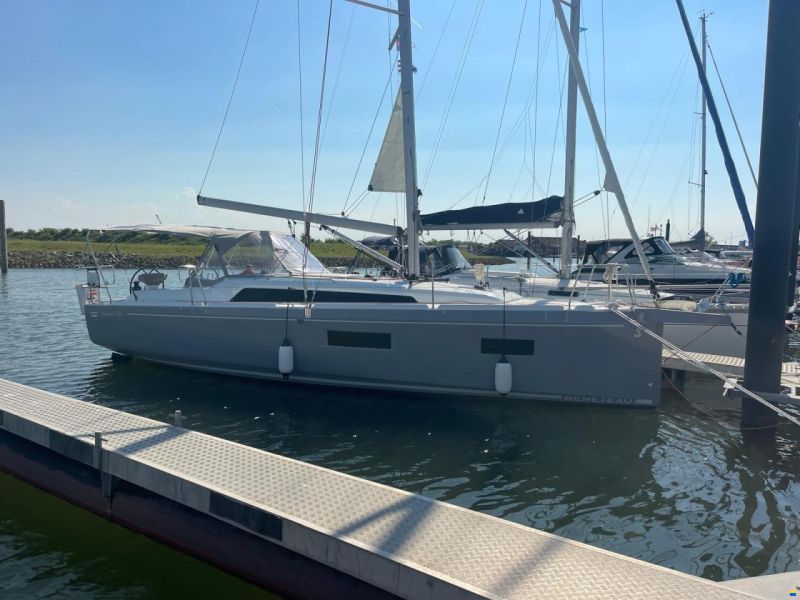 Beneteau Oceanis 34.1