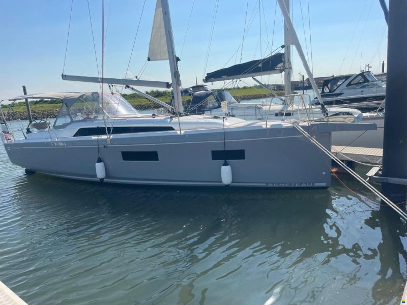 Beneteau Oceanis 34.1