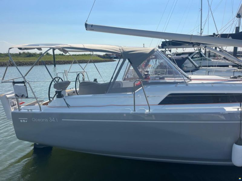 Beneteau Oceanis 34.1