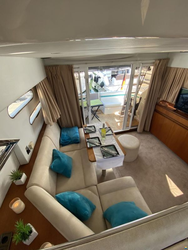 Fairline Phantom
