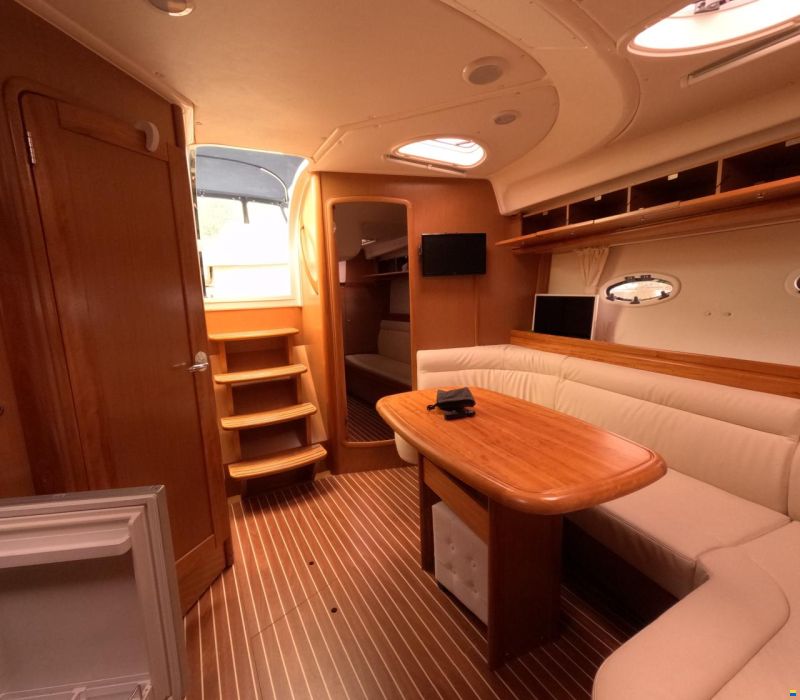 Bavaria Sport 37