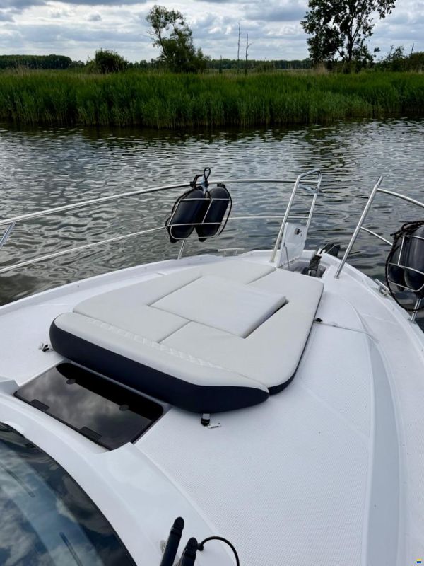 Bavaria S33 HT