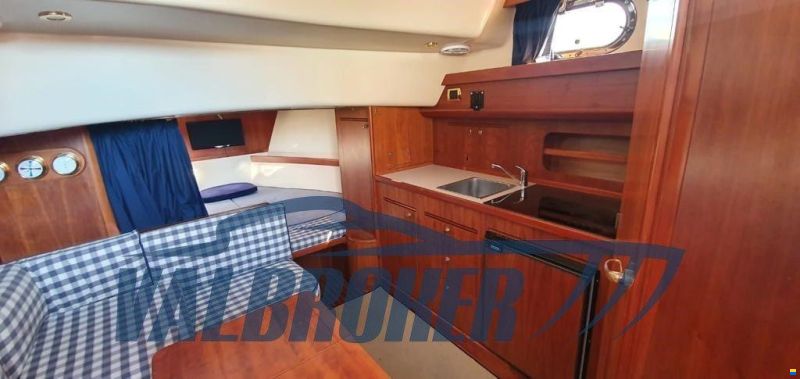 Apreamare Aprea 10 Semi Cabin