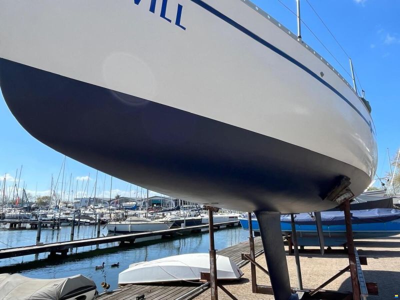 Beneteau First 310