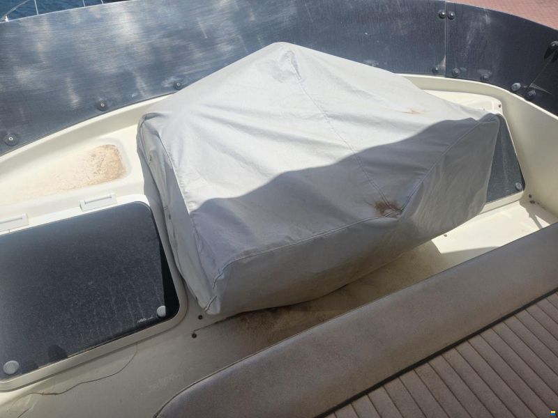 Sunseeker Caribbean 52
