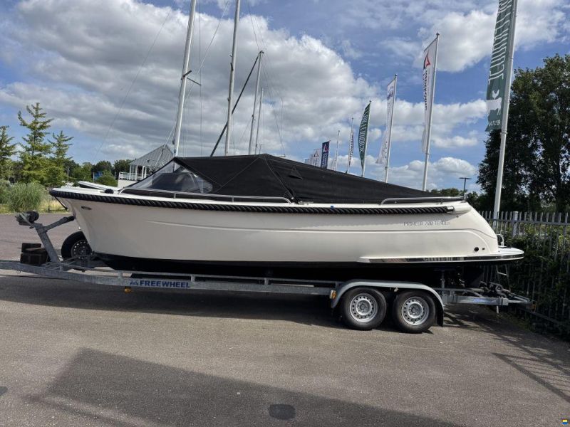 Primeur 700 Tender