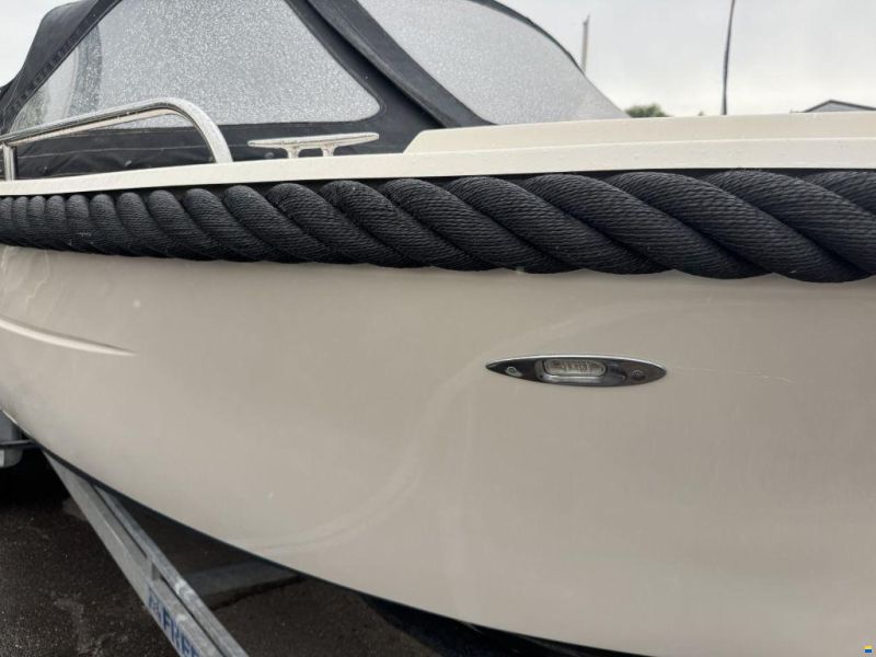 Primeur 700 Tender