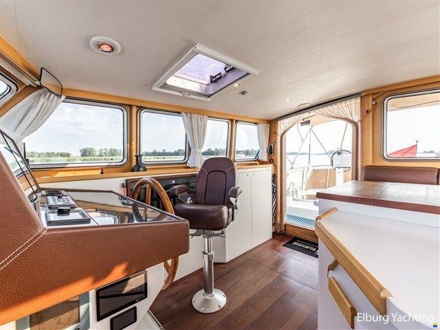 VDL Pilot 50 Vast Stuurhuis - France Pro