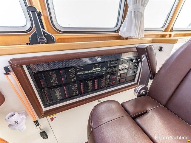 VDL Pilot 50 Vast Stuurhuis - France Pro