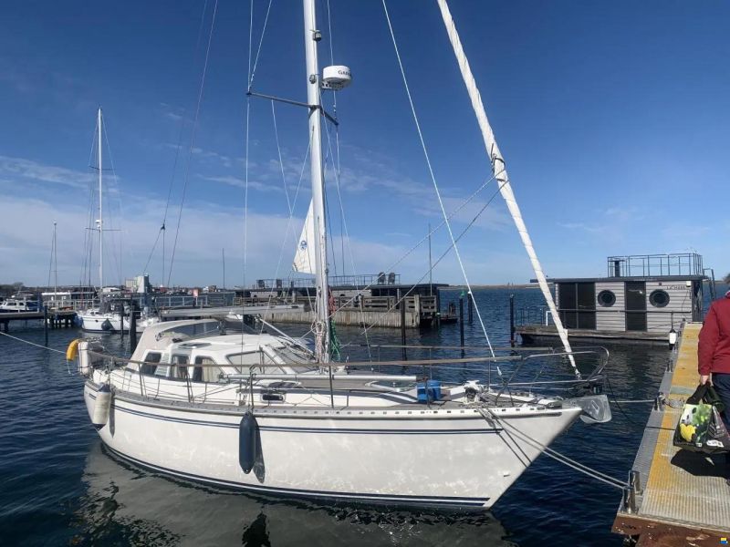 Nauticat 32