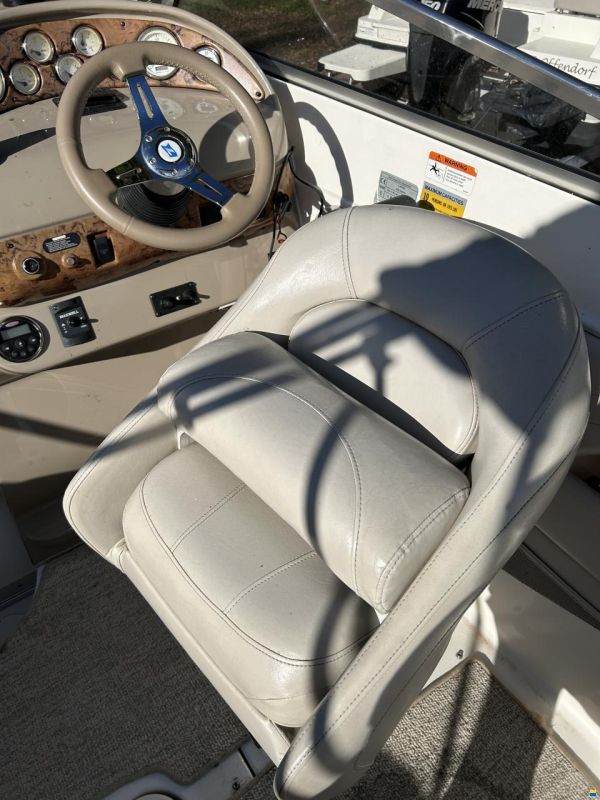 Larson Cabrio 220