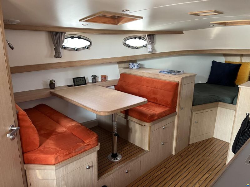 Langenberg Cabin Cruiser 33