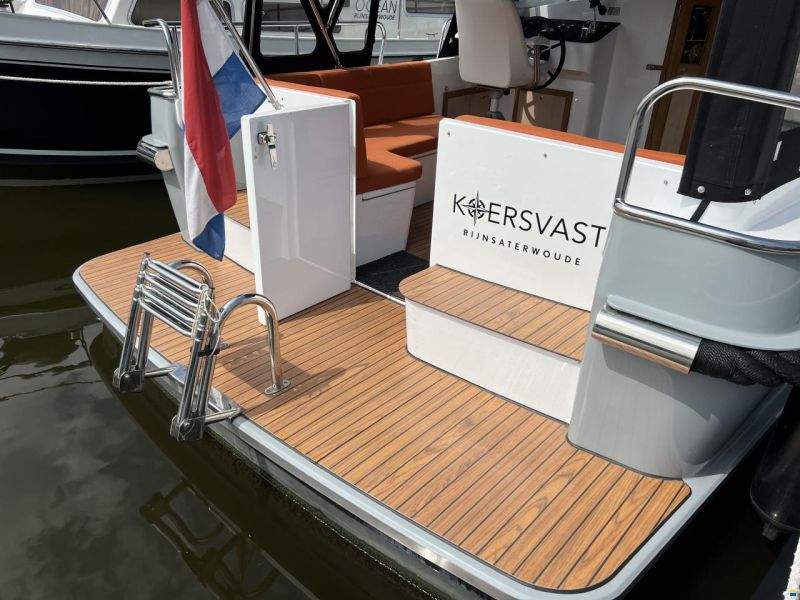 Langenberg Cabin Cruiser 33