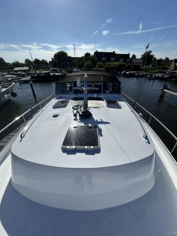Langenberg Cabin Cruiser 33