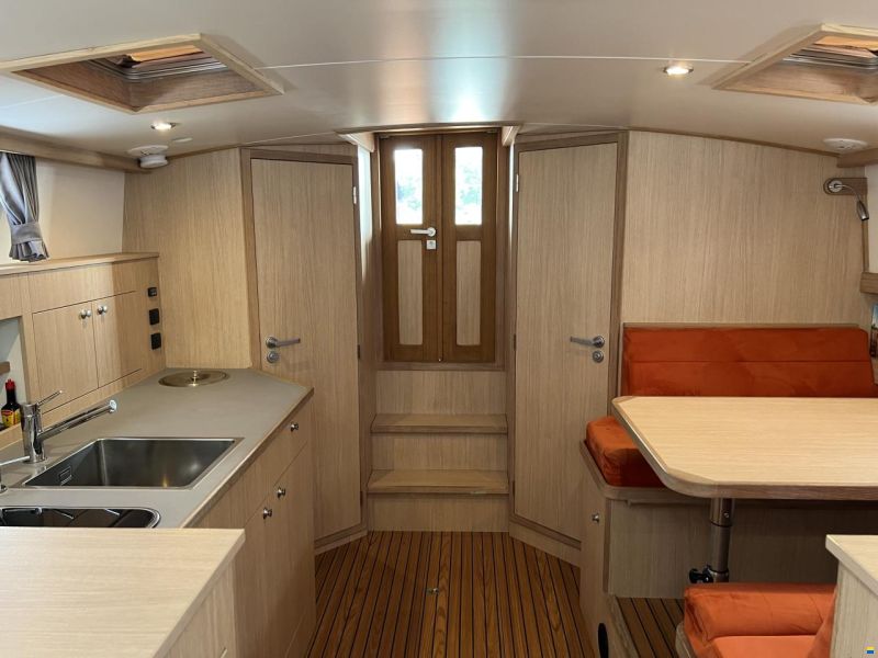Langenberg Cabin Cruiser 33