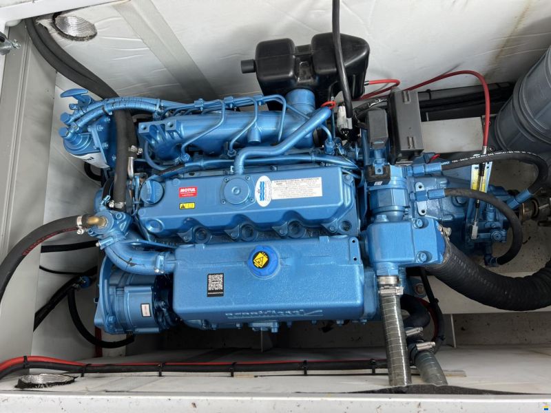 Langenberg Cabin Cruiser 33