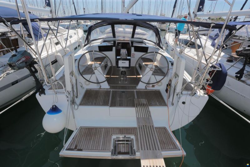 Hanse 418