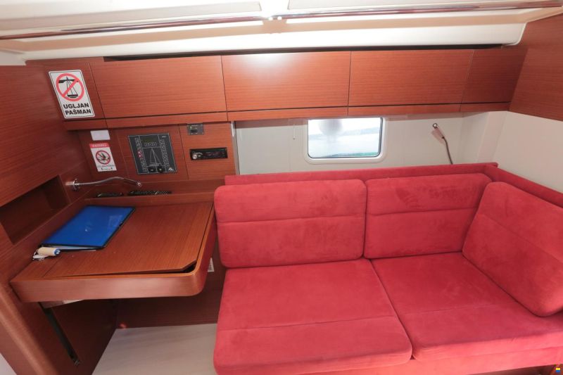 Hanse 418