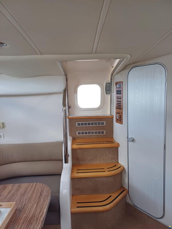 Sealine S360