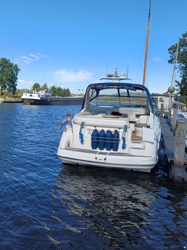 Sealine S360