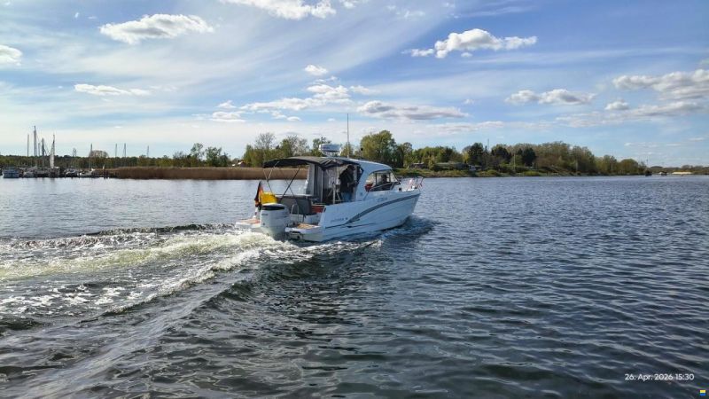 Beneteau Antares 8 OB V2