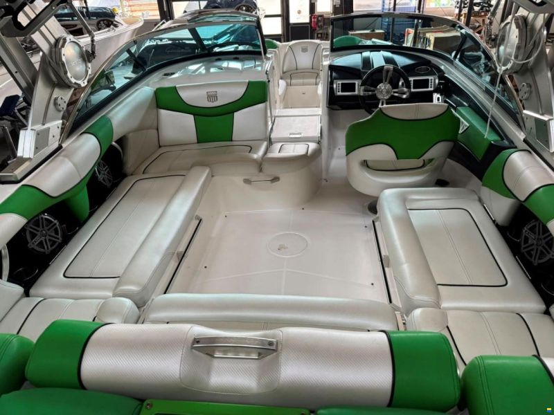 MasterCraft XSTAR