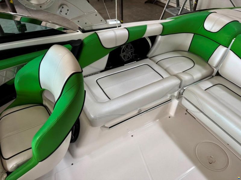 MasterCraft XSTAR