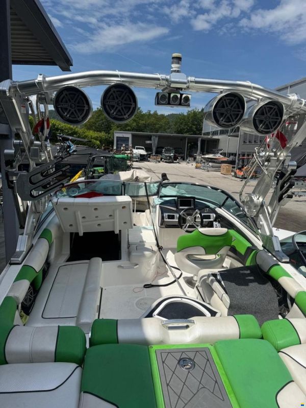 MasterCraft X STAR SWS