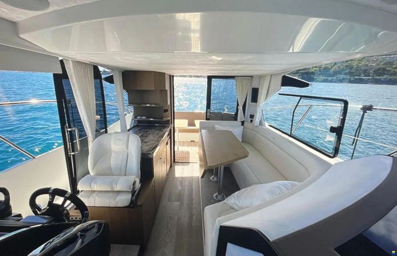 Galeon 360 Fly