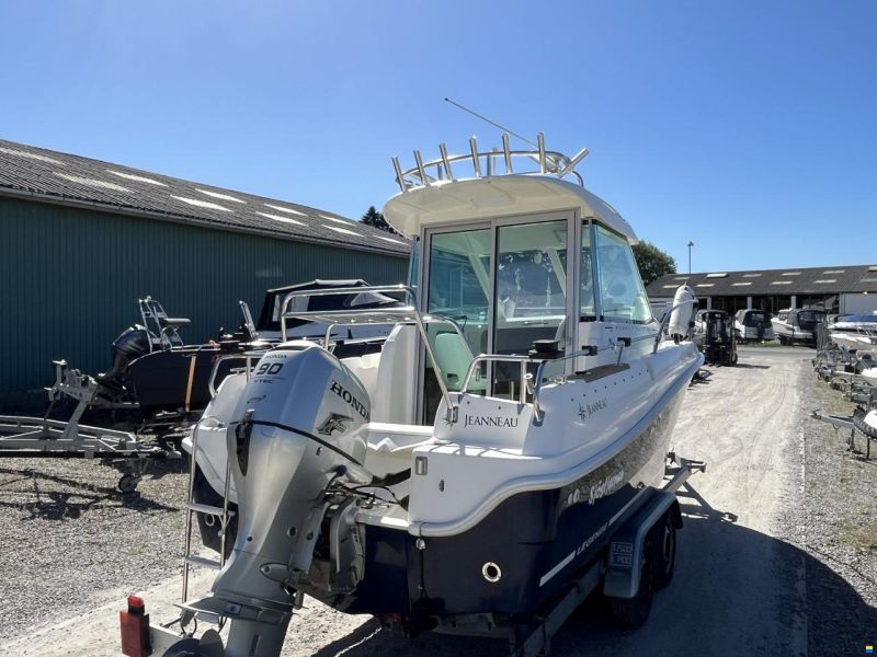 Jeanneau 585 Merry Fisher