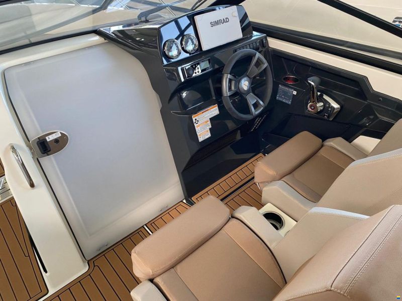 Quicksilver Activ 675 Bowrider