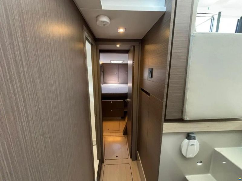 Leopard 40 Powercat