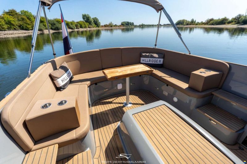 Antaris Seventy7 Cabin