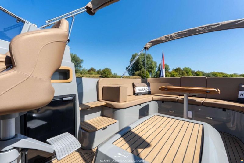Antaris Seventy7 Cabin