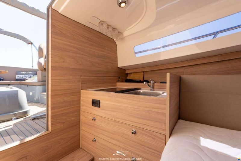 Antaris Seventy7 Cabin