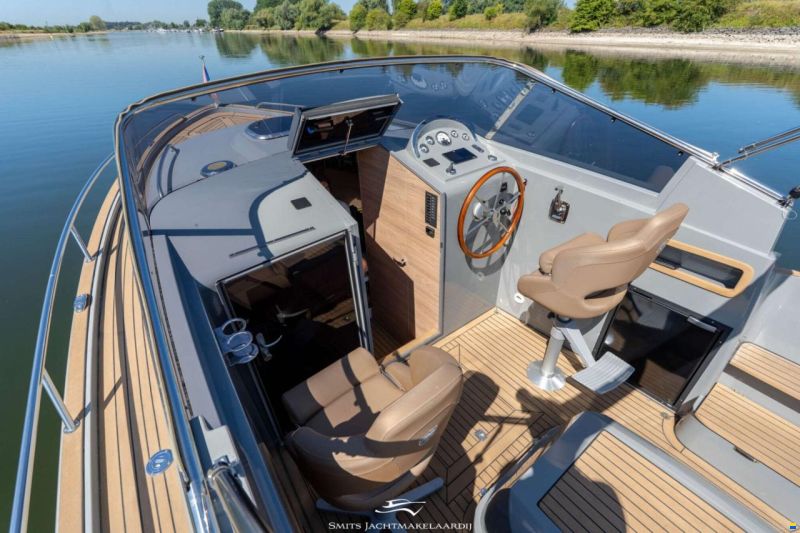 Antaris Seventy7 Cabin