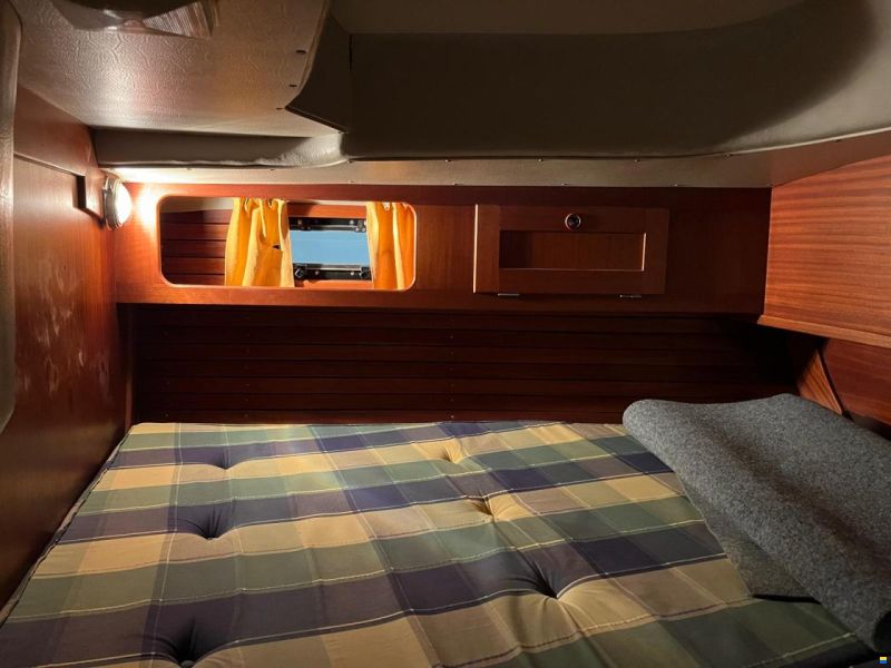Hallberg-Rassy 382