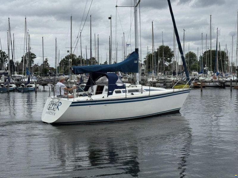 Hunter 28.5