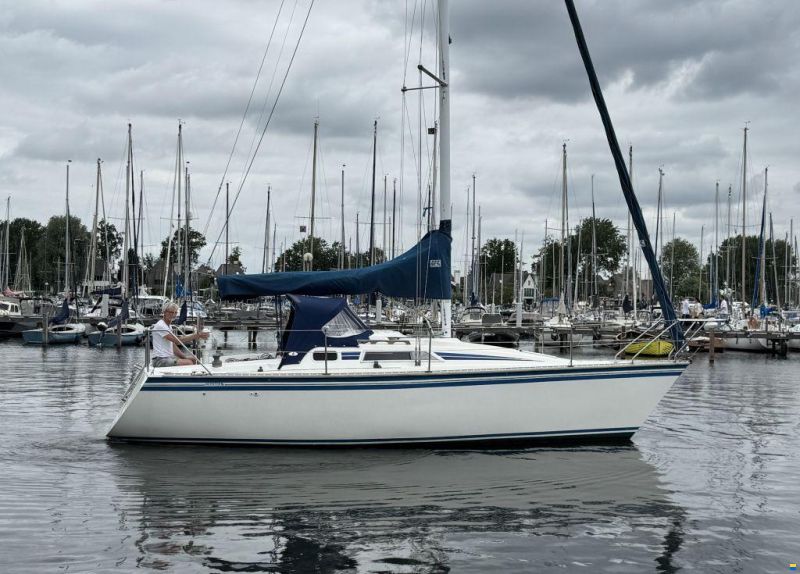 Hunter 28.5
